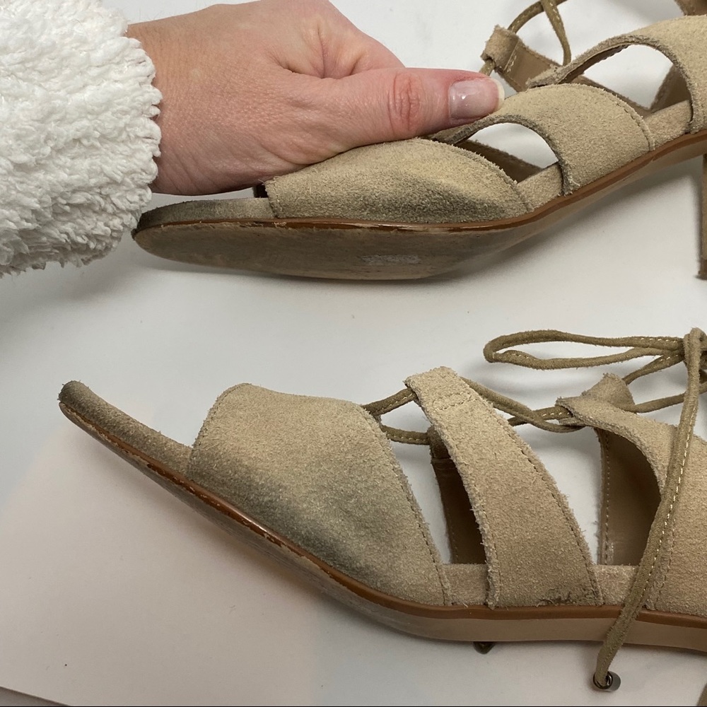 Hydii Steve Madden Beige Suede Sandals - Picture 8 of 8